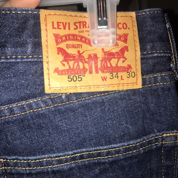 Men’s Levi’s - Picture 1 of 2